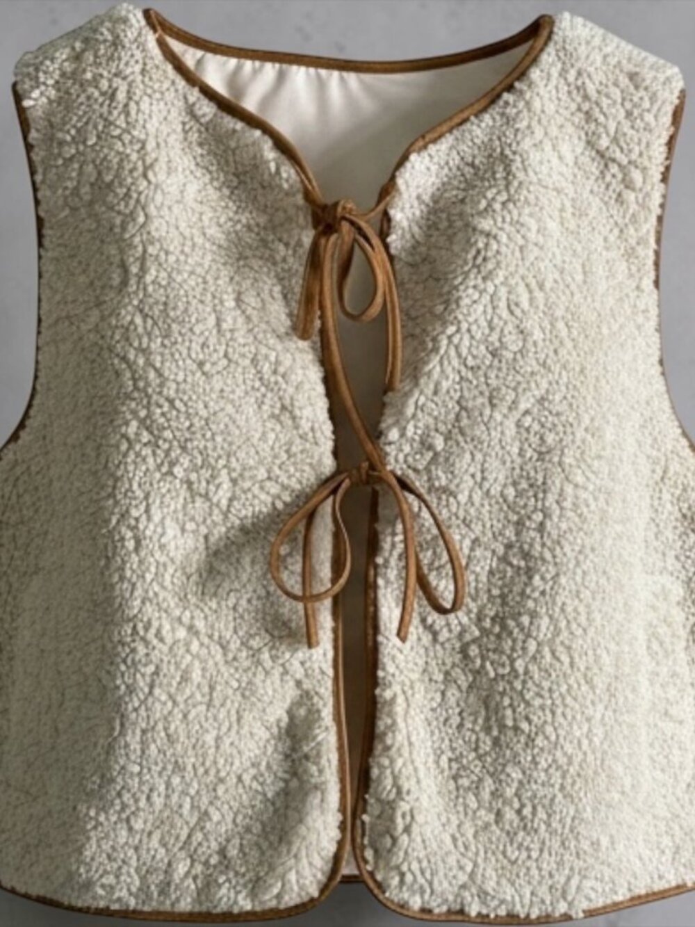 Cider Cream Sherpa Fleece Tie Front Vest Brown Piping Trim Size XL